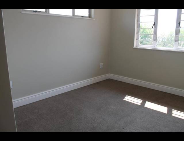 4 BEDROOM HOUSE FOR SALE IN KENSINGTON